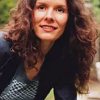 Edie Brickell